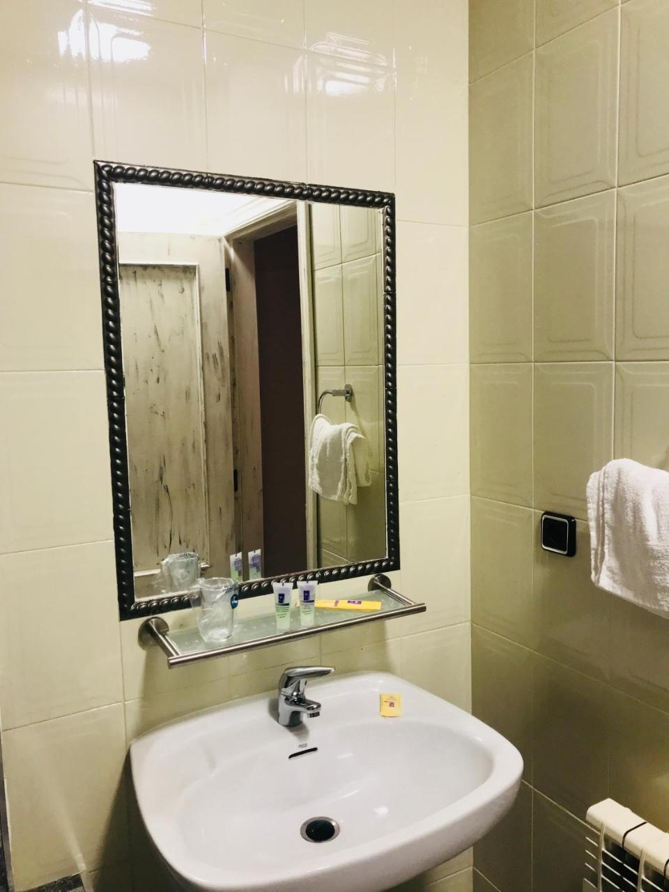 Hospedium Hotel Twist Torredonjimeno المظهر الخارجي الصورة